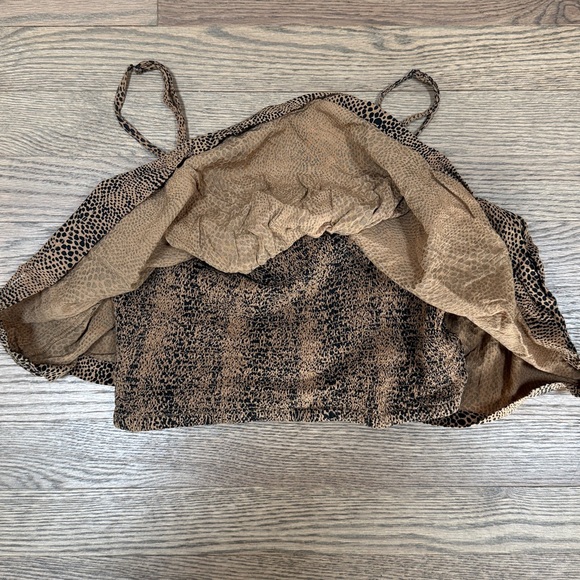 Volcom crop top - Picture 3 of 4